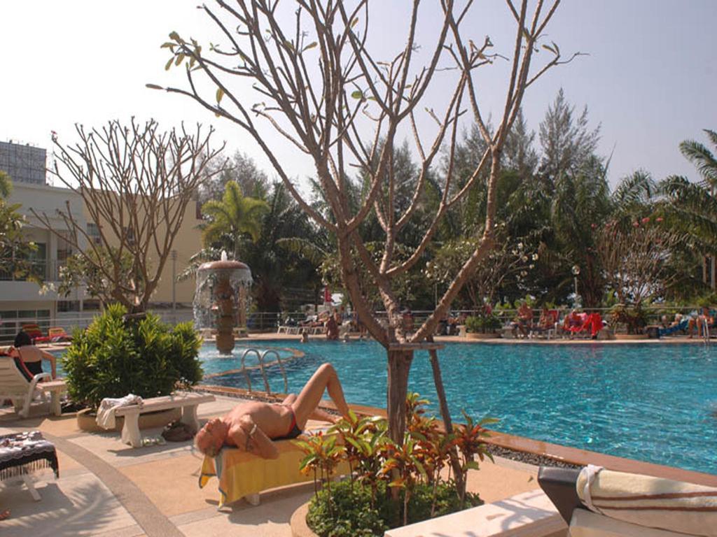 Apartments At View Talay Pattaya Exteriör bild