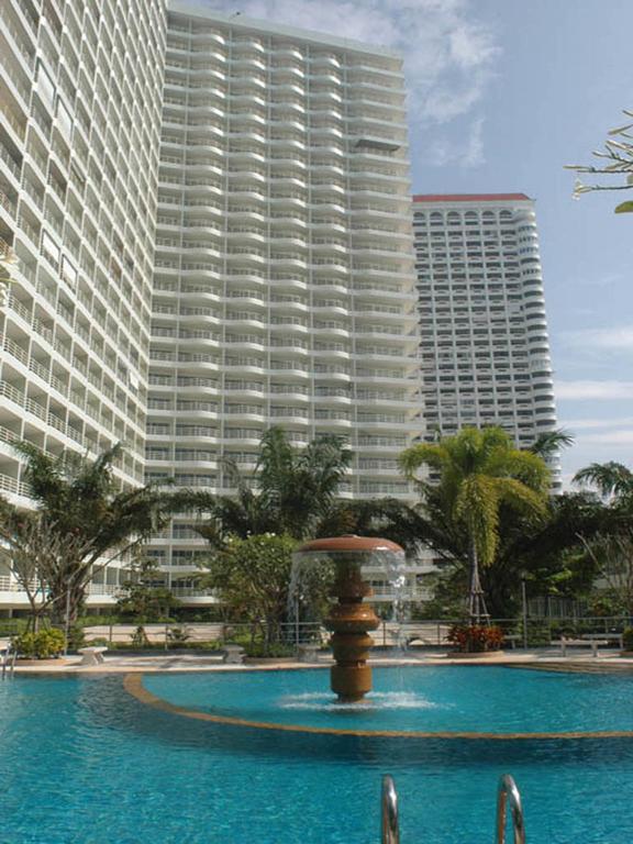 Apartments At View Talay Pattaya Exteriör bild