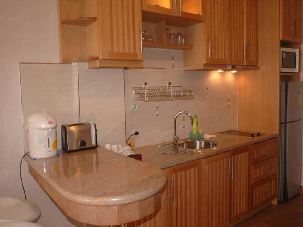 Apartments At View Talay Pattaya Exteriör bild